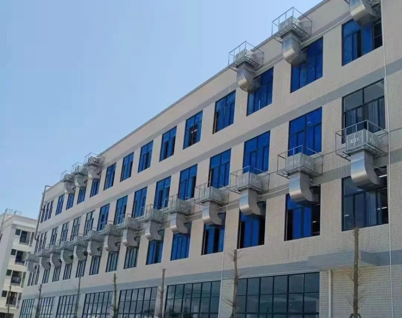 工業(yè)廠房車間通風降溫，使用星科環(huán)保空調(diào)